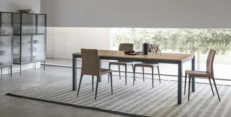 Cómo combinar materiales y texturas en la decoración de interiores